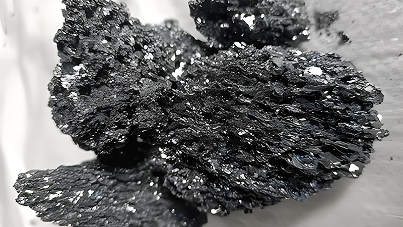 The difference between black silicon carbide and green silicon carbide